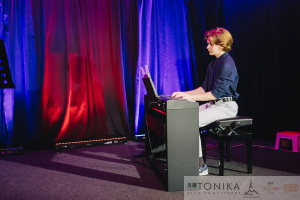 Zadanie publiczne jest realizowane przy pomocy środków finansowych Miasta Zielona Góra.
https://www.fundacjatonika.pl/koncerty/koncerty-klasowe-2026/